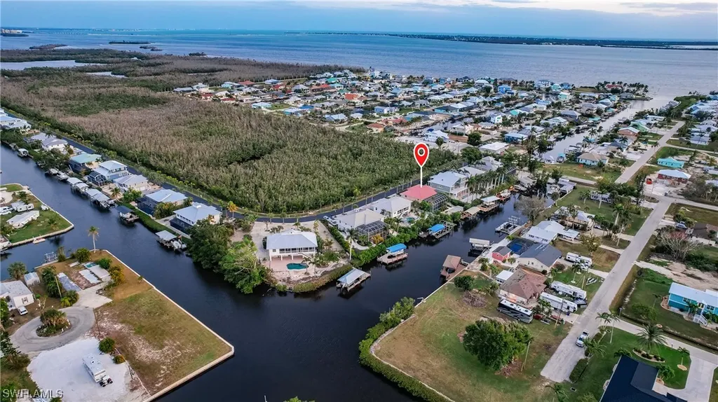 2976 Buttonwood Key Court St. James City FL 33956