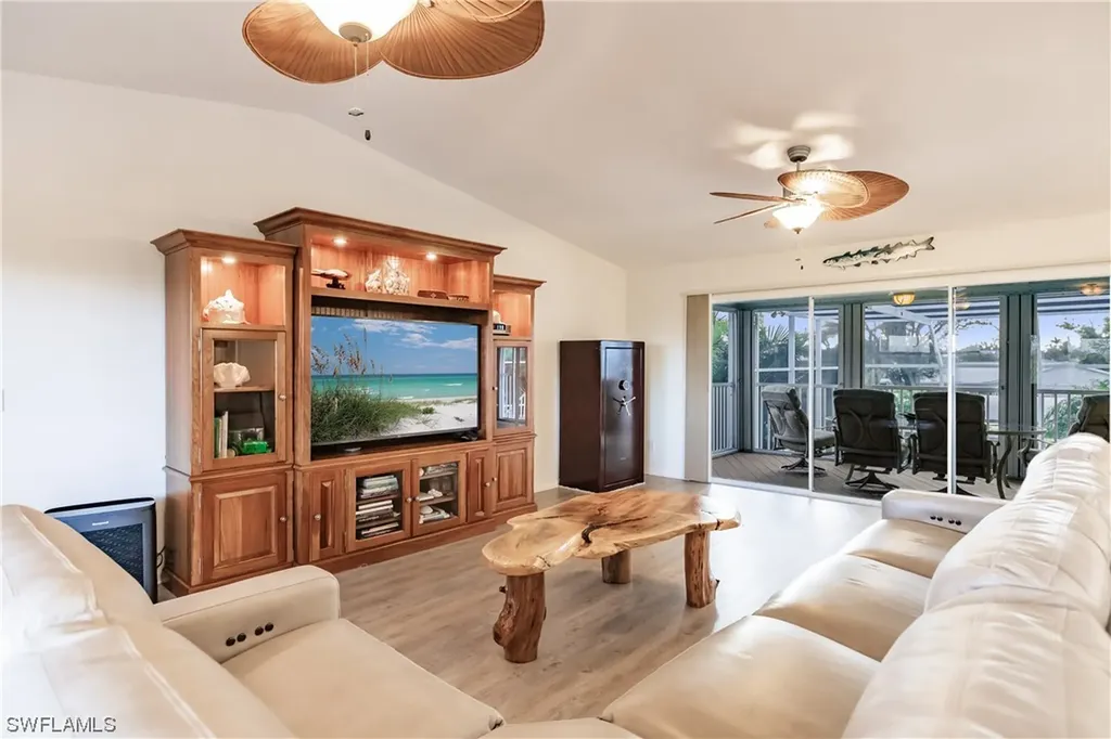 2976 Buttonwood Key Court St. James City FL 33956