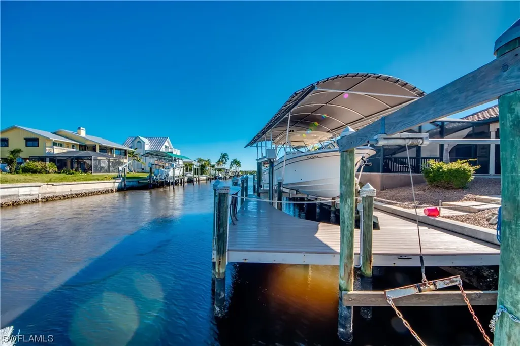 3342 Pinetree Drive St. James City FL 33956