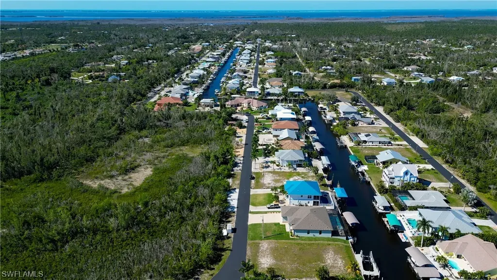 3342 Pinetree Drive St. James City FL 33956