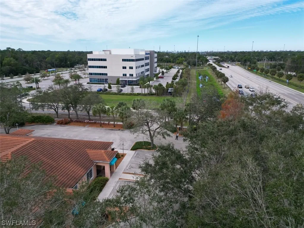 6360 Pine Ridge Road Naples FL 34119