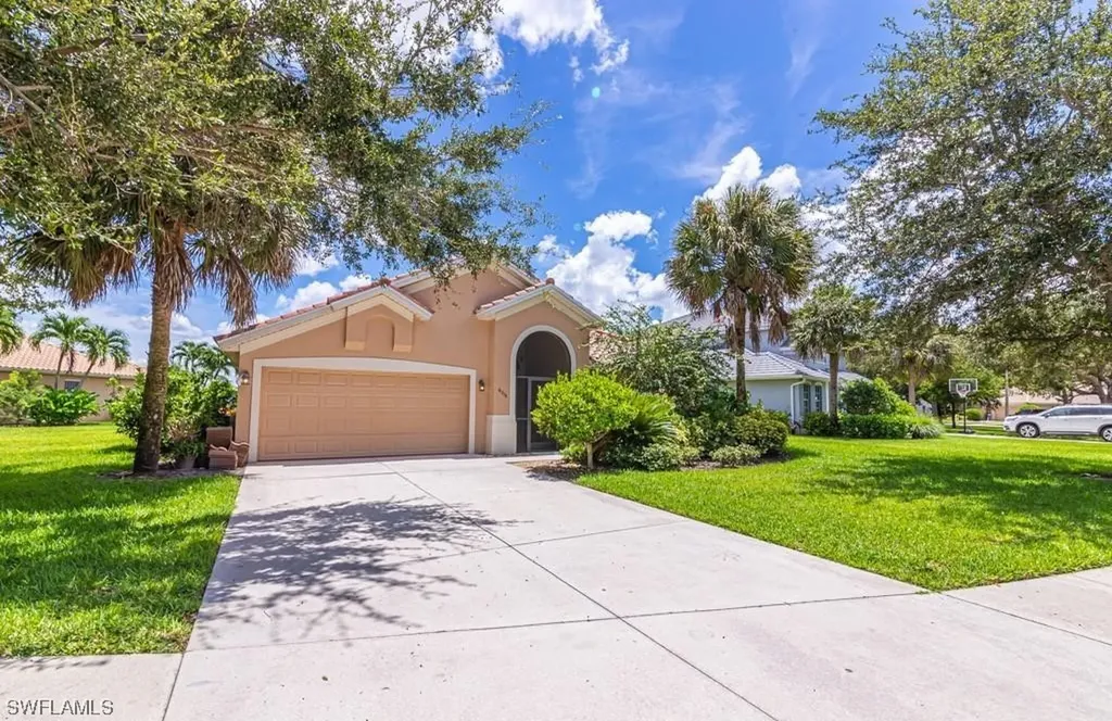 6516 Autumn Woods Boulevard Naples FL 34109