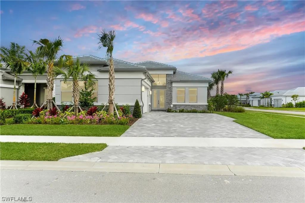 11868 Gardenia Avenue Naples FL 34120