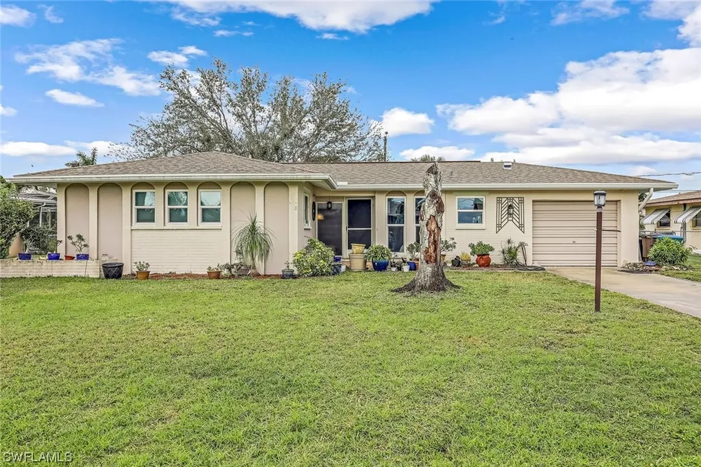 1303 SE 27th Terrace Cape Coral FL 33904