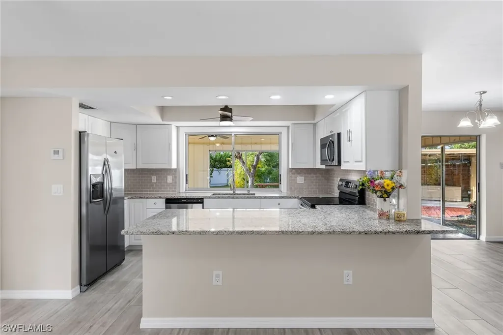 11880 Mcgregor Boulevard Fort Myers FL 33919