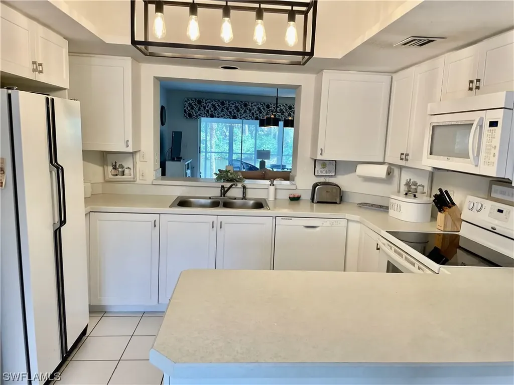 4240 Lake Forest Drive Bonita Springs FL 34134