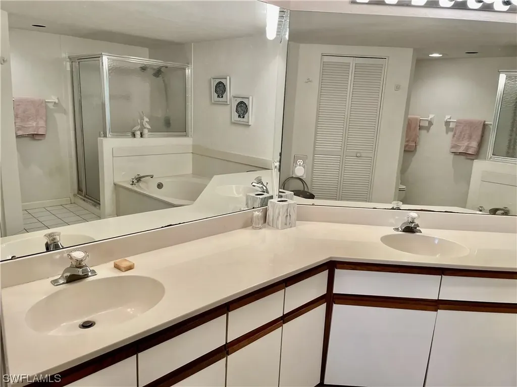 4240 Lake Forest Drive Bonita Springs FL 34134