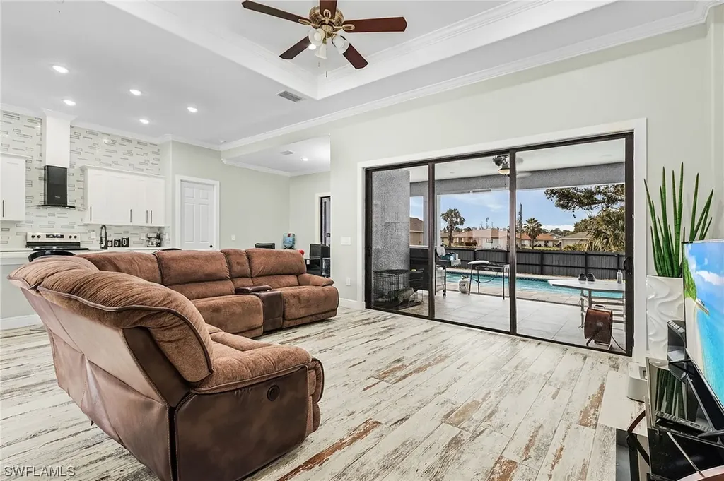 317 NE 29th Terrace Cape Coral FL 33909