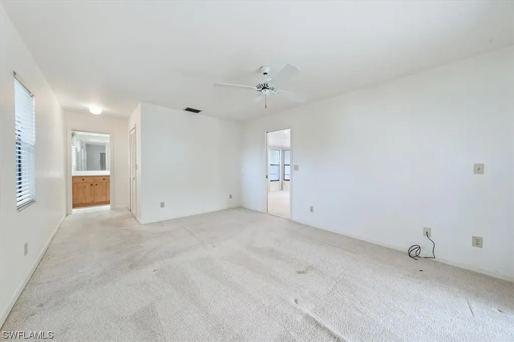 1115 Vinca Lane Naples FL 34105