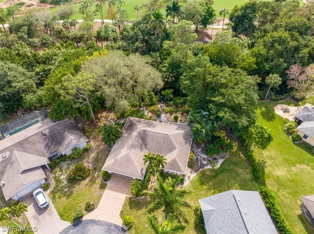 1115 Vinca Lane Naples FL 34105