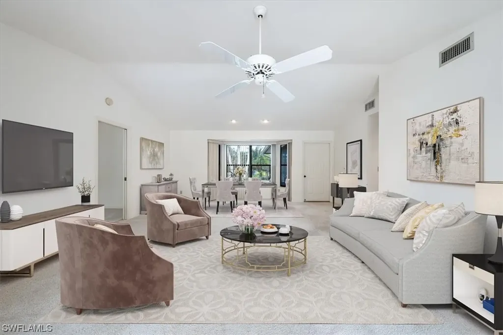 1115 Vinca Lane Naples FL 34105