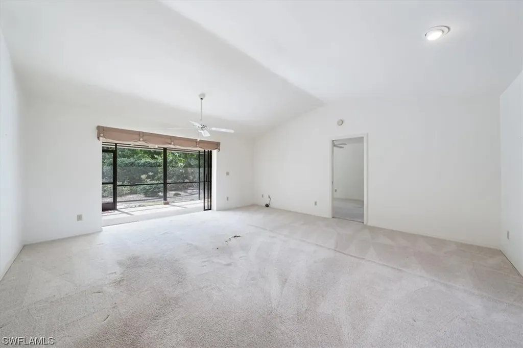 1115 Vinca Lane Naples FL 34105