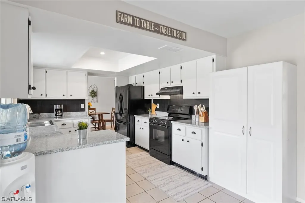 2379 La Salle Avenue Fort Myers FL 33907
