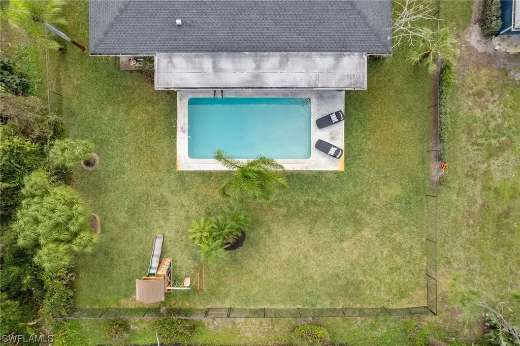 2379 La Salle Avenue Fort Myers FL 33907