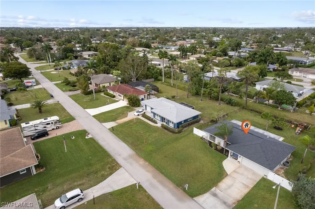 2379 La Salle Avenue Fort Myers FL 33907