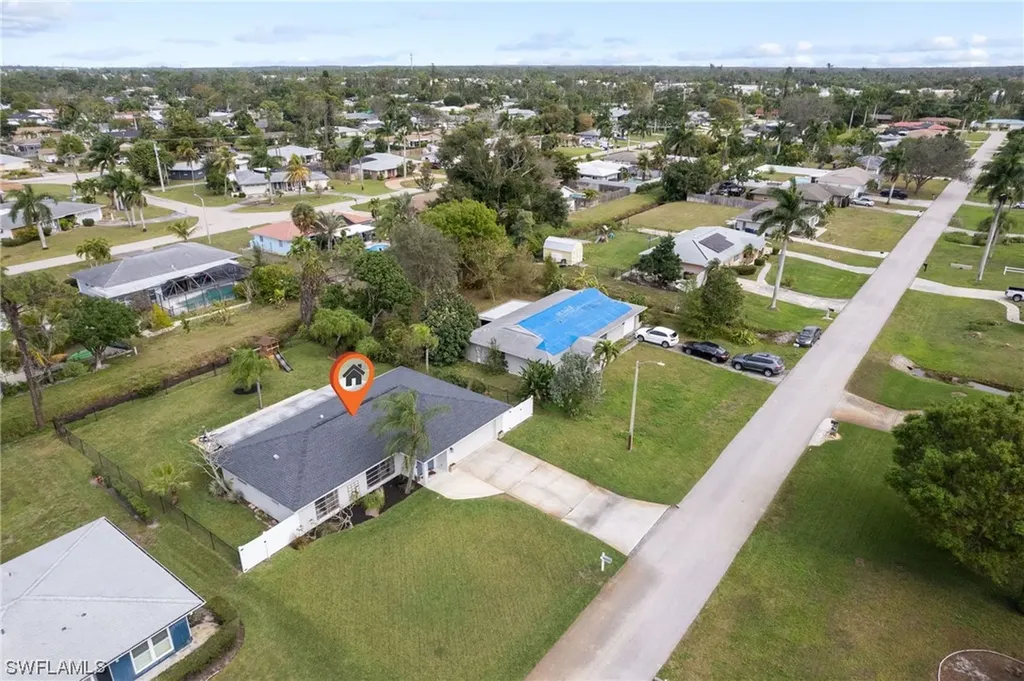 2379 La Salle Avenue Fort Myers FL 33907
