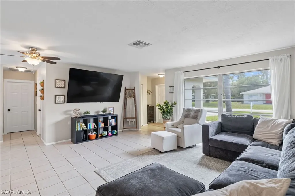 2379 La Salle Avenue Fort Myers FL 33907