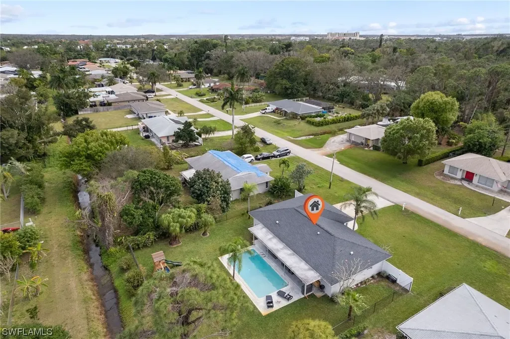 2379 La Salle Avenue Fort Myers FL 33907