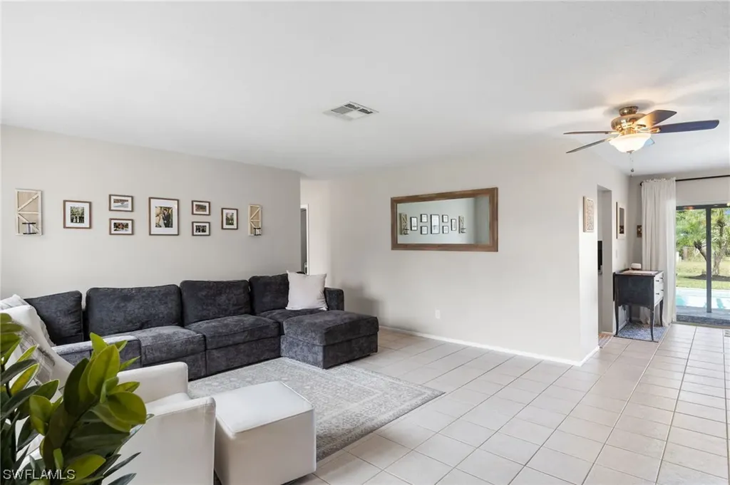 2379 La Salle Avenue Fort Myers FL 33907
