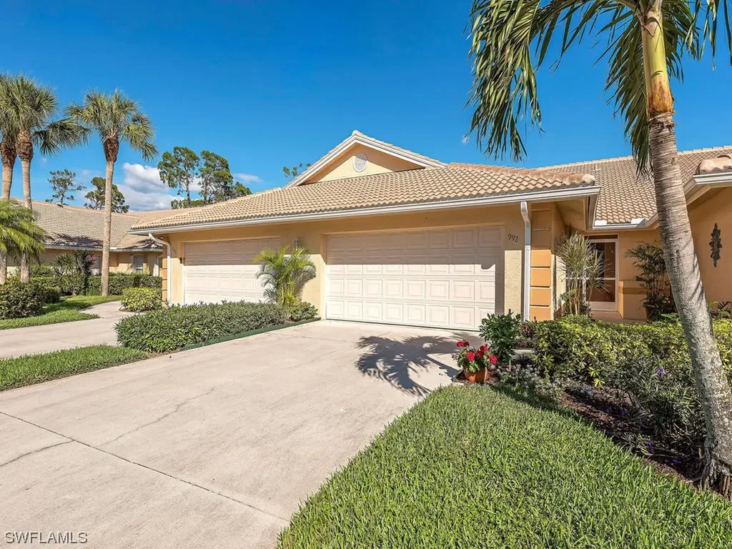 992 Marblehead Drive Naples FL 34104