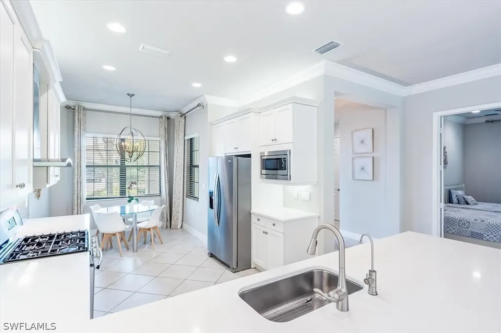 4184 Siderno Court Naples FL 34119