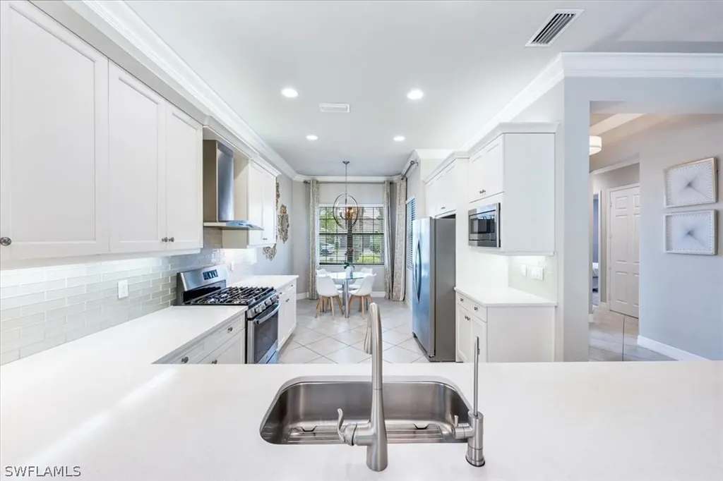 4184 Siderno Court Naples FL 34119