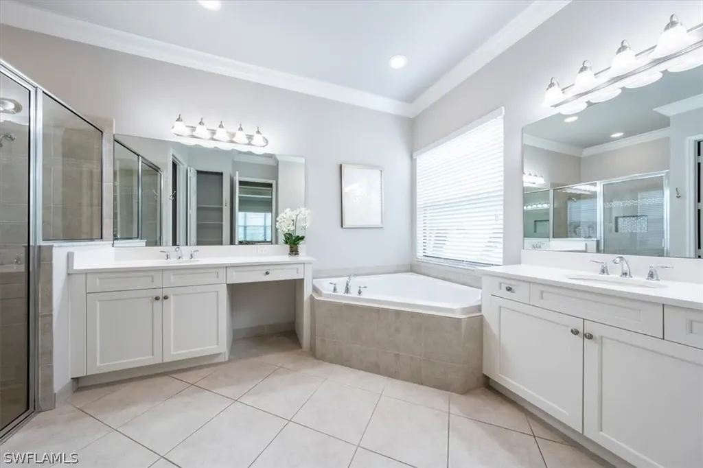 4184 Siderno Court Naples FL 34119