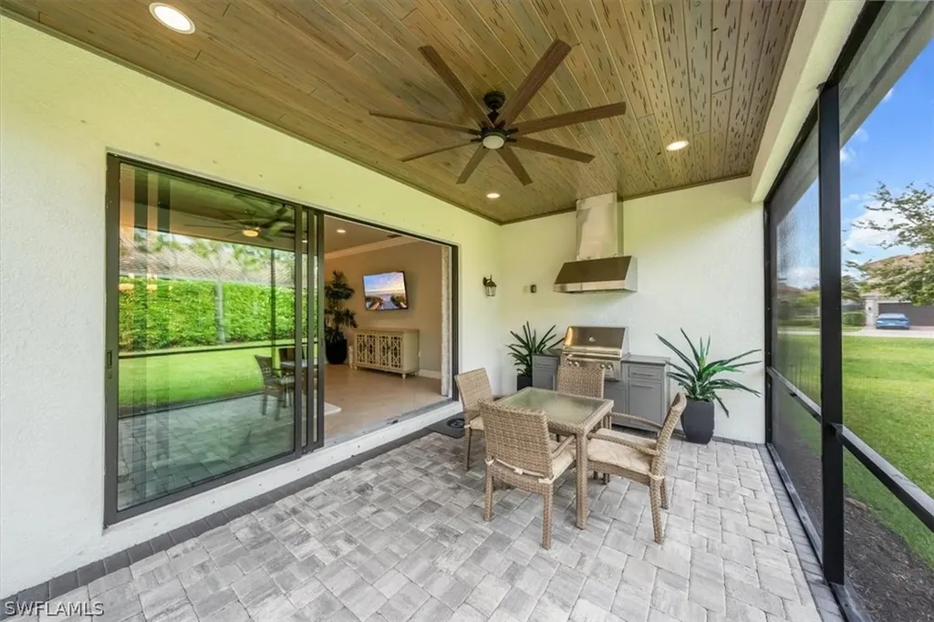 4184 Siderno Court Naples FL 34119