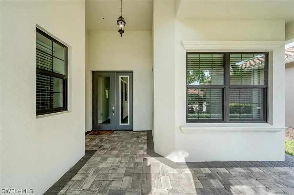 4184 Siderno Court Naples FL 34119