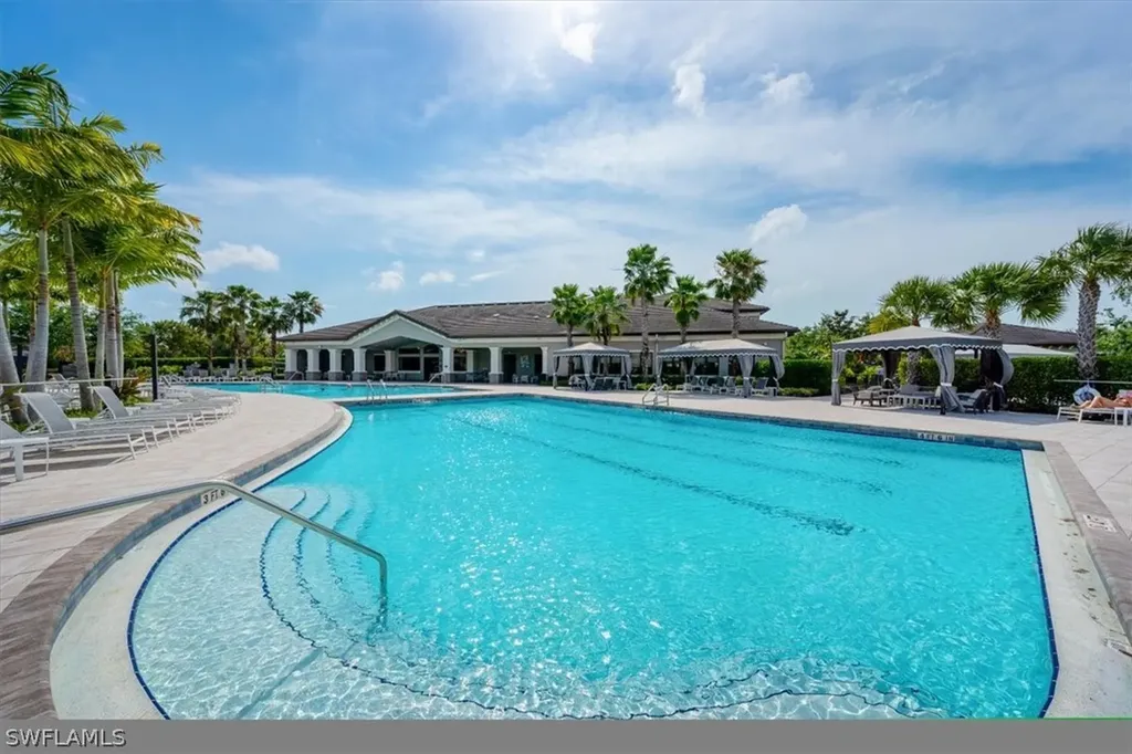 4184 Siderno Court Naples FL 34119