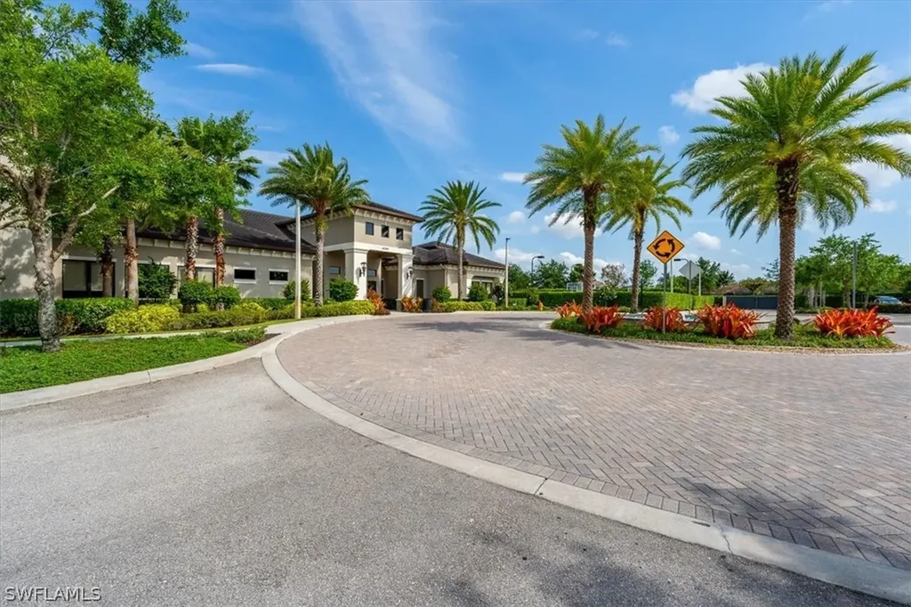 4184 Siderno Court Naples FL 34119
