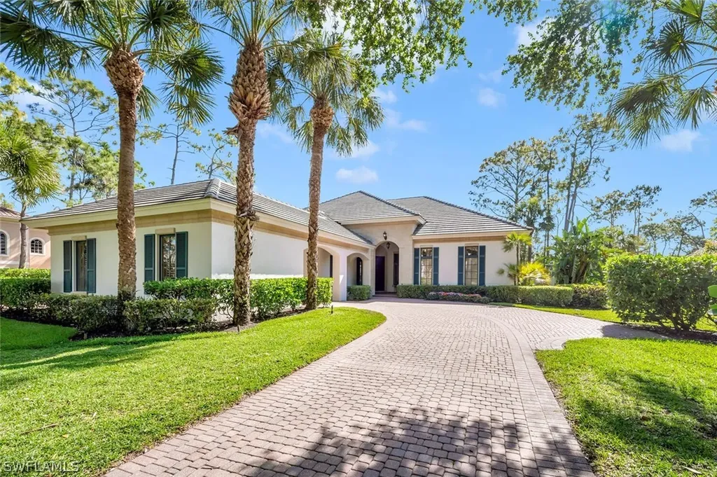 Naples FL, 2932 Bellflower Lane