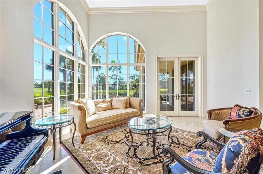 2932 Bellflower Lane Naples FL 34105