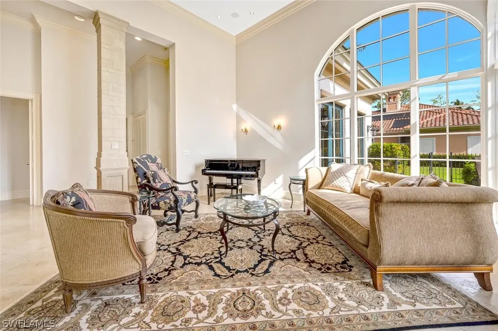 2932 Bellflower Lane Naples FL 34105