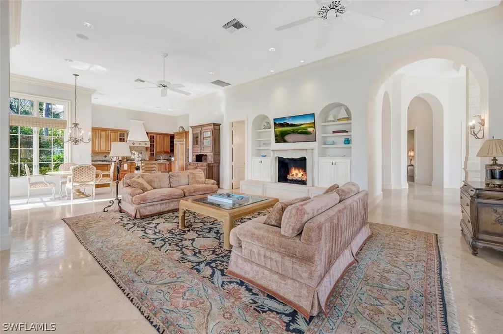 2932 Bellflower Lane Naples FL 34105