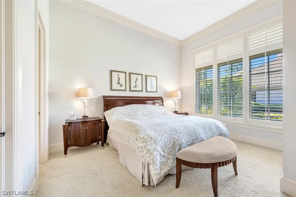 2932 Bellflower Lane Naples FL 34105