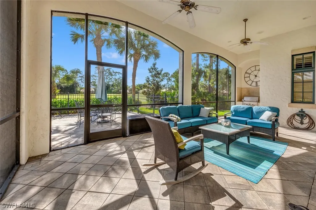 2932 Bellflower Lane Naples FL 34105