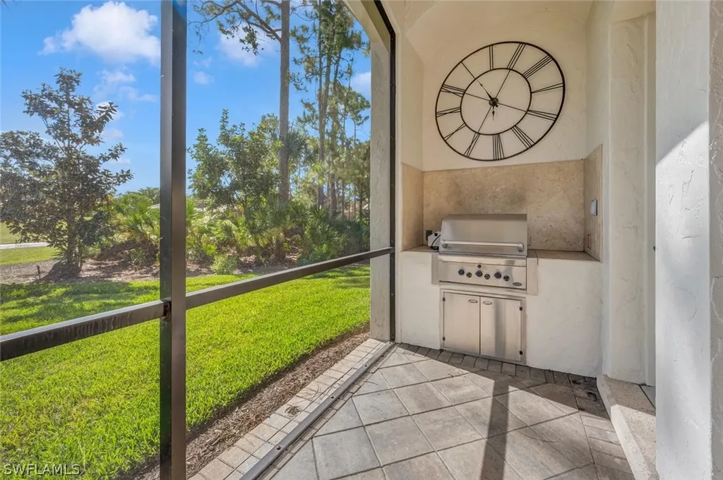 2932 Bellflower Lane Naples FL 34105