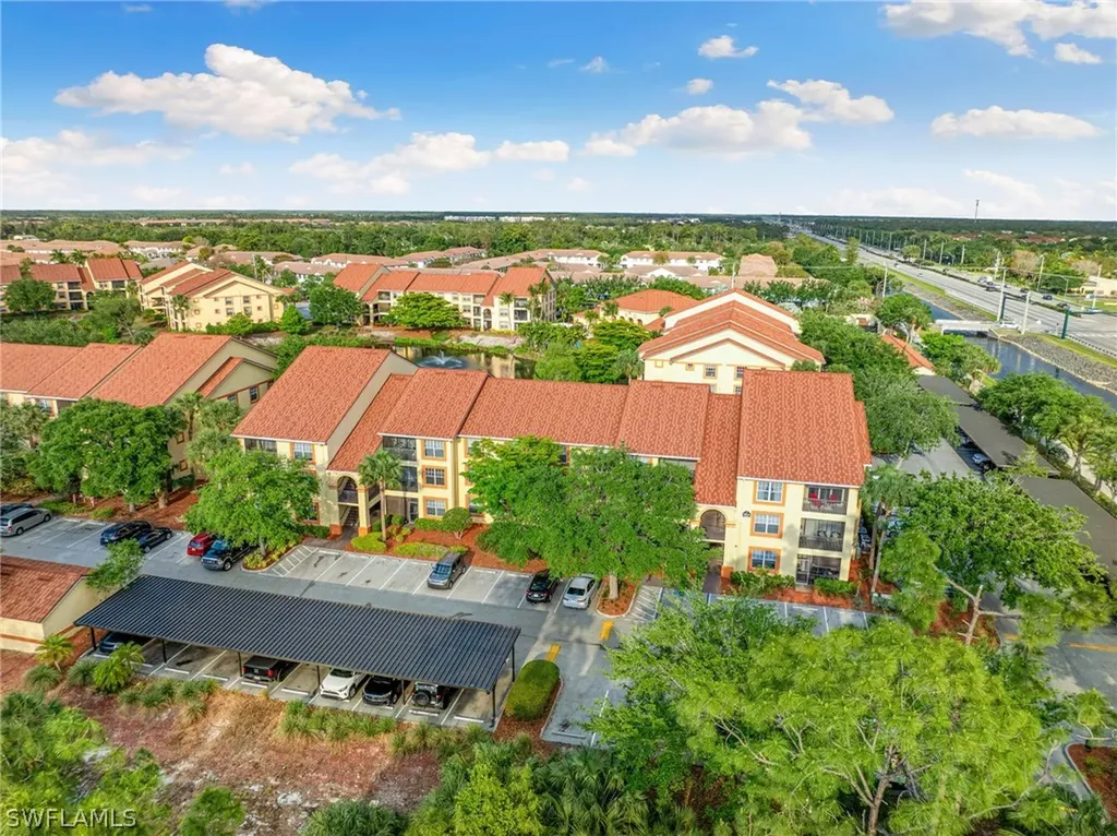 7915 Preserve Circle Naples FL 34119