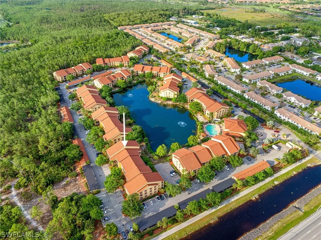 7915 Preserve Circle Naples FL 34119