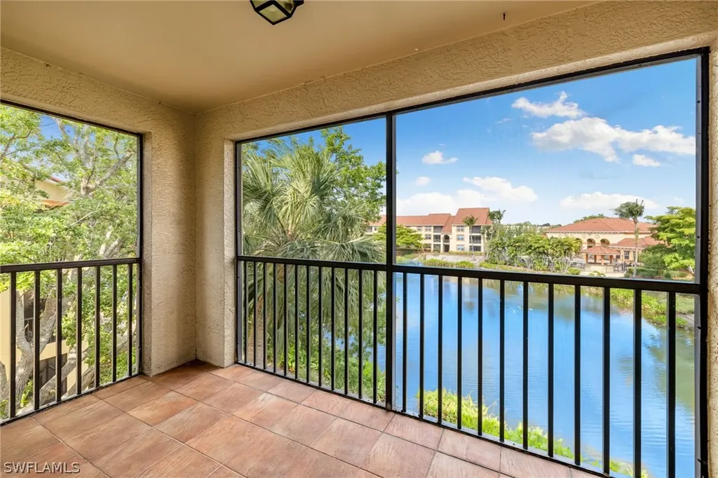 7915 Preserve Circle Naples FL 34119