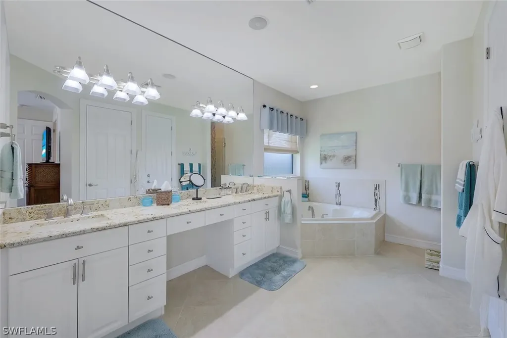 910 Montego Court Marco Island FL 34145