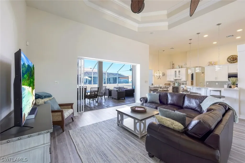 910 Montego Court Marco Island FL 34145