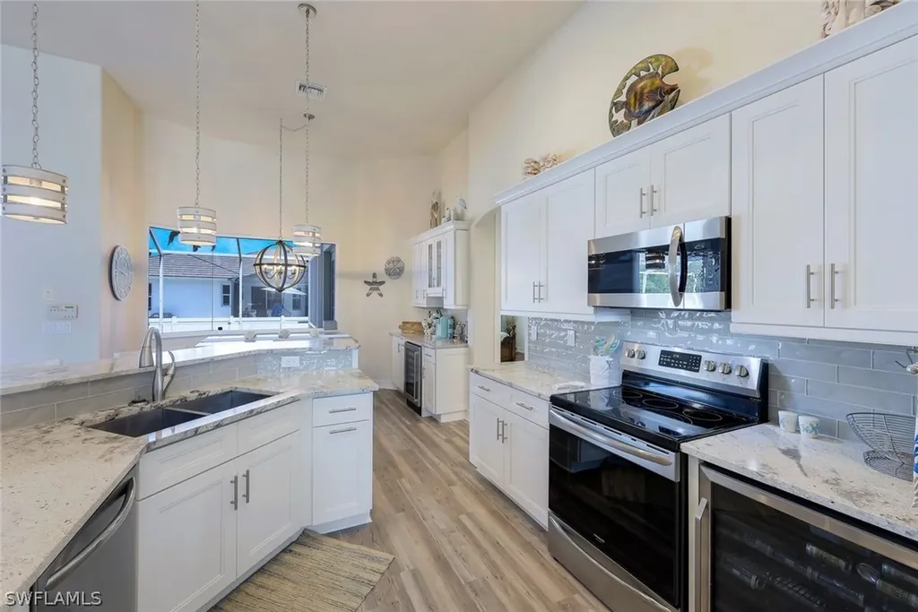 910 Montego Court Marco Island FL 34145