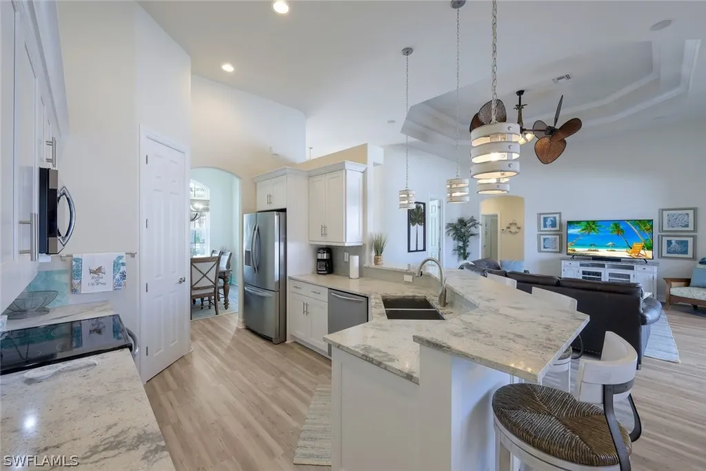910 Montego Court Marco Island FL 34145
