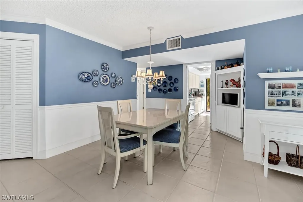 4082 Belair Lane Naples FL 34103