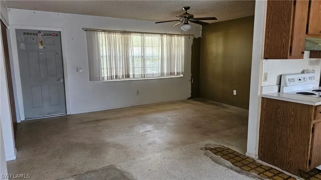 3088 Poinciana Drive Naples FL 34105