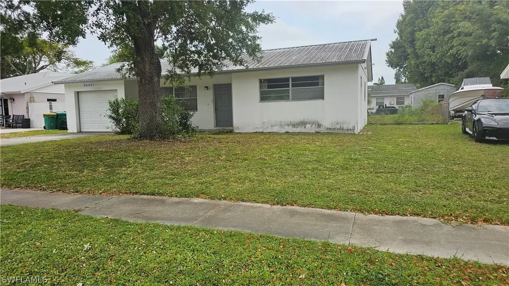 3088 Poinciana Drive Naples FL 34105