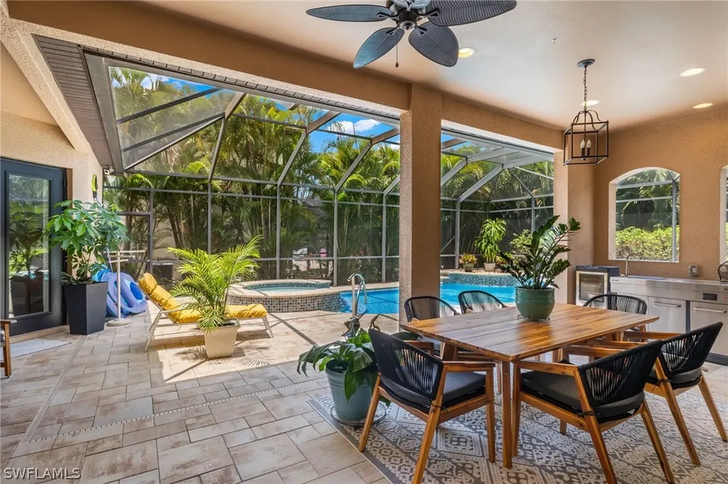 8796 Tropical Court Fort Myers FL 33908