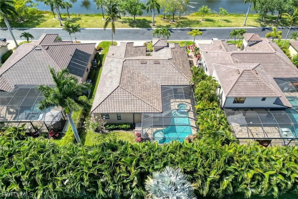 8796 Tropical Court Fort Myers FL 33908
